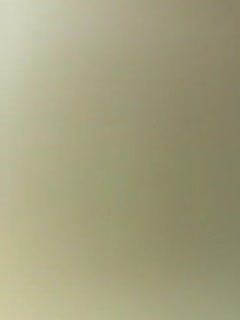 [Domestic selfie] The school girl and her obedient boyfriend opened a room to take a selfie and let her lick her pussy first