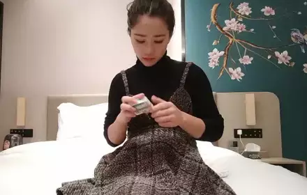 Viagra Seeking Huan 11-23 Tall Young Woman Technician