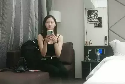 Li Ge Xunhua 12-02 Tall and Pure Miss