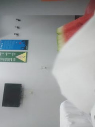 Midnight, looking for flowers brother about mature female technician snapped, alert is very high milk push licking chrysanthemum, ready to open exercise to take things to cover the lens, very disappointing massage left