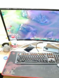 Enchanting little tart [Yao KIYOMI] 01.23 super gallant internet cafe private room hook up with diaosi male explosive operation student sister naked without set pumping even dry several shots (1)