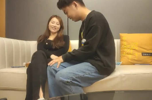 Looking for old aunt 03-12 coquettish slim little sister