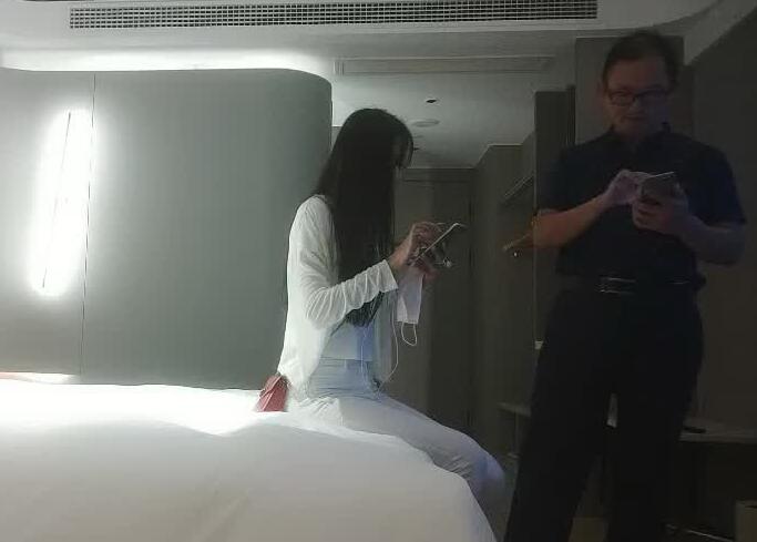 Cao Lao Han Tan Hua 08-06 Tall Beauty Model