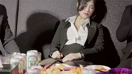[Tianmei Media] Li Nana [Violating a drunken wife's secretary] Irresistible...