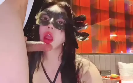 Vivian who loves stockings_Chinese style underwear hotel after entering the final blowjob 1