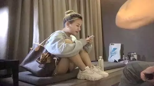 Make an appointment with my bestie's cousin to have sex with a beautiful girl and a lolita style without a condom and ride with a white pulp...