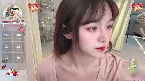 stripchat platform, a new goddess came at the end of the year, the bosses are boiling, [Meg_Linda], loli ceiling, pink hairless pussy is really pink 1