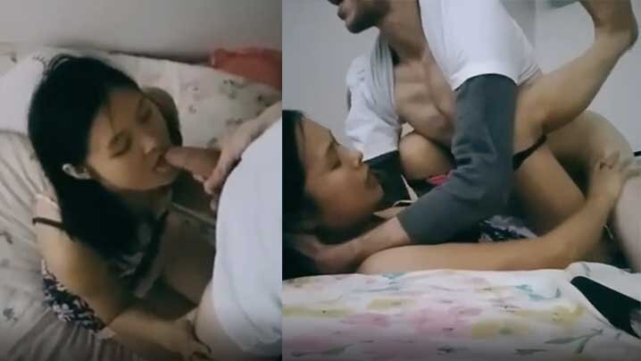 [Pure girl] A beautiful girl from an undergraduate college in Shanghai and a foreign teaching assistant had a passionate sex video, which was exposed by a scumbag. The dick was so long that she screamed when she was fucked. After fucking her pussy, he inserted his mouth and finally shot on her face