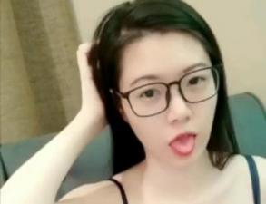 Beijing slut anchor.