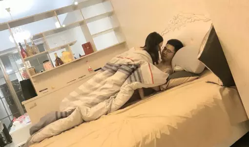 [Free sex], password room, 00s girl, fair skin and beautiful face, devoted to sex, was fucked and collapsed on the bed