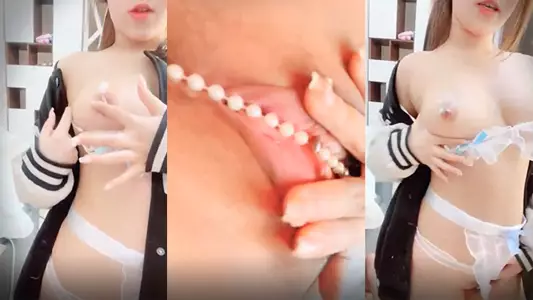 [Pure and energetic beautiful girl] Her whole body is pink and she kneads her beautiful breasts, rubs her pussy with pearl panties, inserts two fingers into her pussy and moans, raises her beautiful buttocks and twists them, which is extremely tempting 1