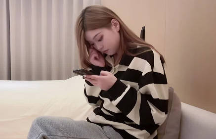 Today I made an appointment with a busty and big-breasted girl from Northeast China - Jiumozhi