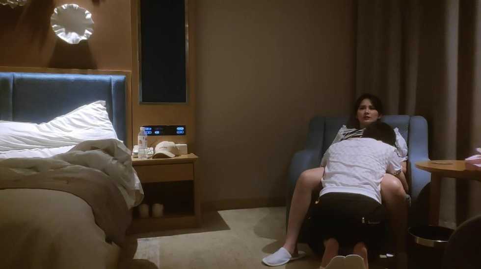 Muscle macho hotel about fuck shy royal elder sister, smoke a cigarette before fuck, naked sitting on the tongue kiss