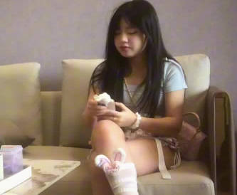 Today, I have an appointment with a sister who has dropped out of school at home-Wang Ge, a building material.