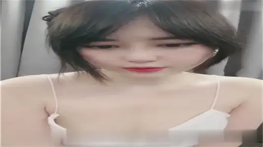The 18-year-old pure sister was heartbroken by love rat, and lonely masturbation orgasms kept coming in the dormitory.