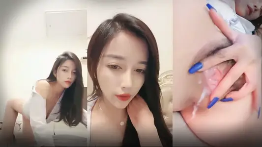 Temperament one library one library ~ licking dildo props masturbation expression is very coquettish, seems to be very cool moaning so beautiful