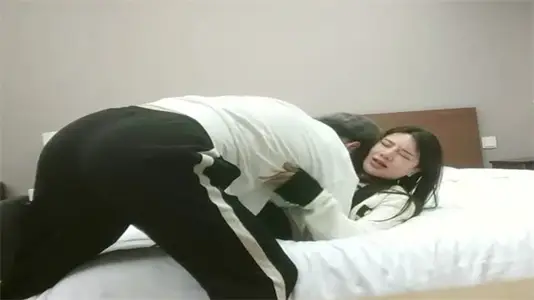 Top peripheral female private candid camera! Li Ge Tanhua Black Silk Ultimate Beautiful Legs Super Cool Actual Combat