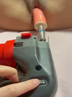 Electric drill insertion force (1)