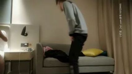 [Prince Tanhua] Brother Duck made an appointment with a young woman in a black skirt on behalf of the class. She put on a sexy sofa and rode on the back.