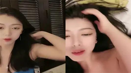 Black silk fat buttocks big milk SAO SAO eat chicken lick egg tease wolf friends upper mount exercise