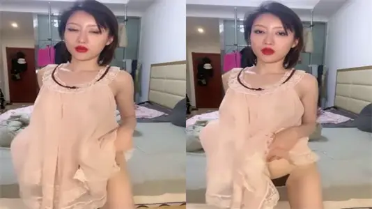 Hungry black silk long legs sao qi royal elder sister riding oral sex to serve giant breasts shaking fierce pumping gizzard little brother semen splashed